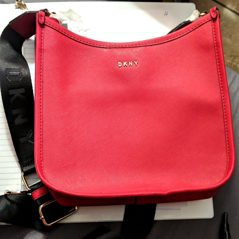 DKNY PURSE